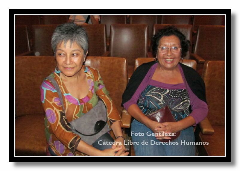 Docentes, alumnos y publico en general estuvieron presentes.